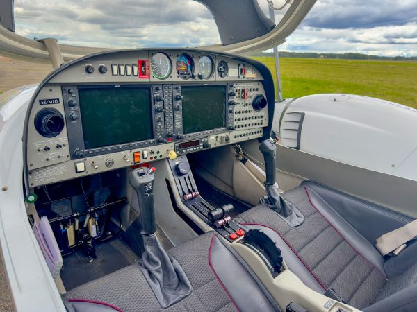 2007 Diamond DA42 Twin Star (SE-MLO) - Image 5